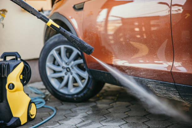 Best Roof Power Washing Services  in St Helens, OR